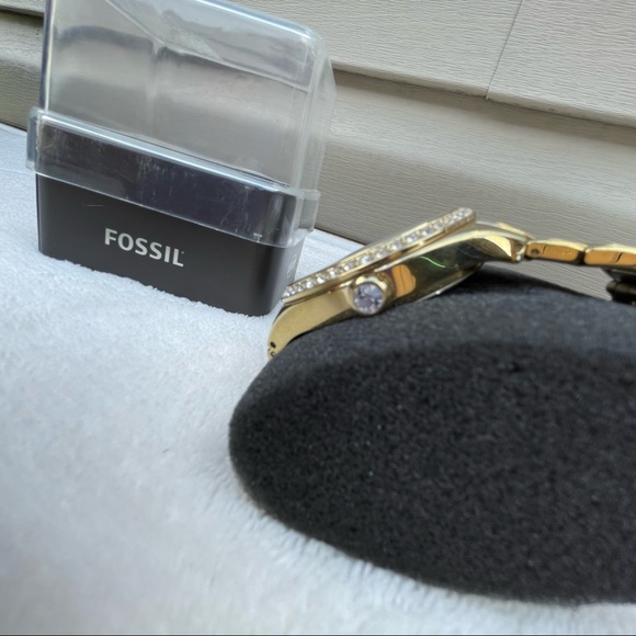 Authentic Fossil hand watch hearts and diamonds - Picture 4 of 10
